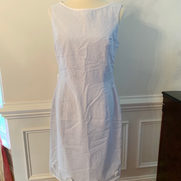 Searsucker Blue/White Size 8 Cotton Dress - Picture 2 of 6